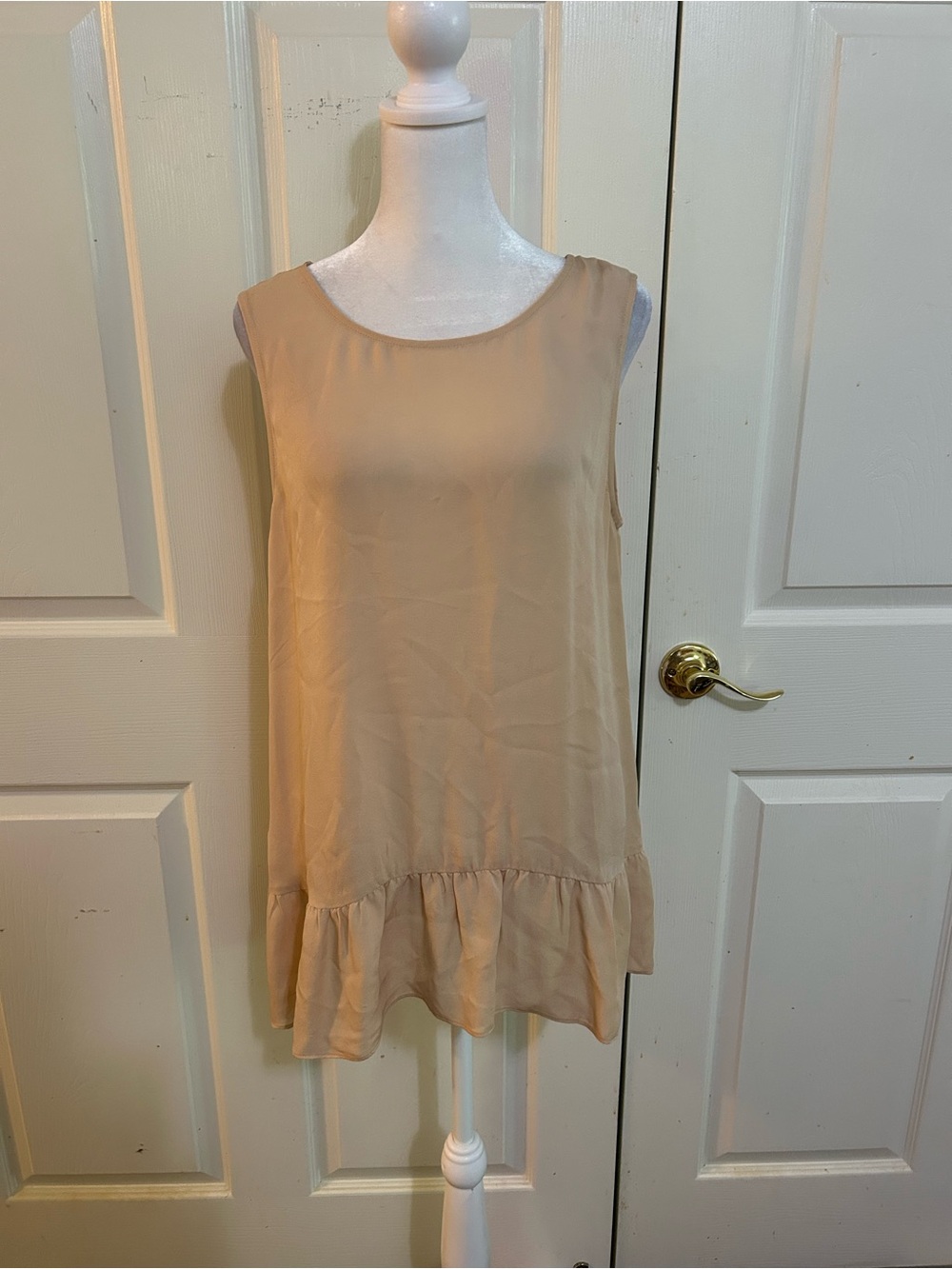 Acrobat peach silk tank, Medium